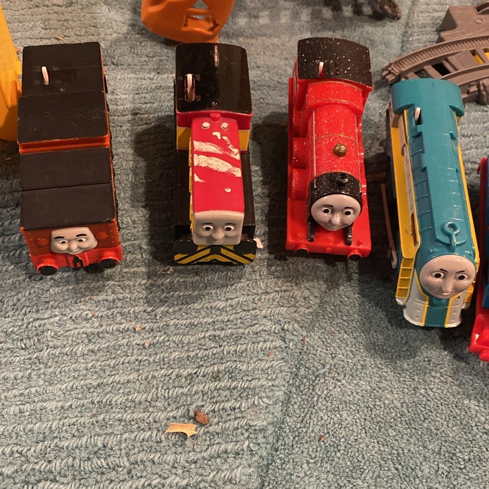 Huge lot Thomas and Friends Track and engines - Picture 3 of 9